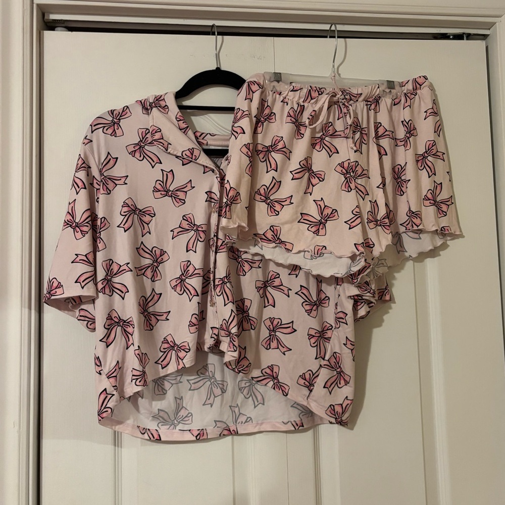Forever 21 Pink Bow PJ Set